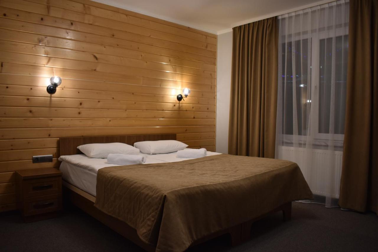 Князів Двір Hotel Bukovel Bagian luar foto
