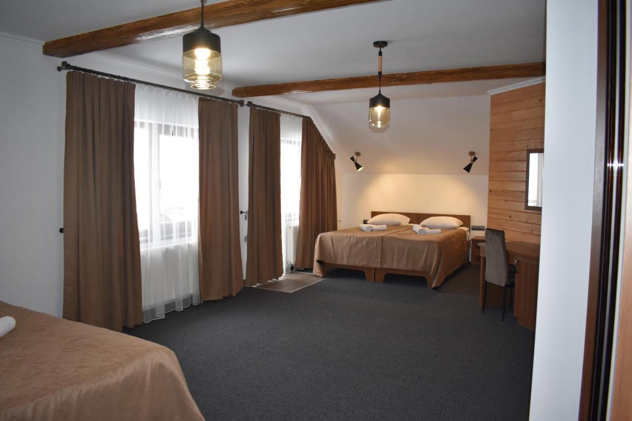 Князів Двір Hotel Bukovel Bagian luar foto