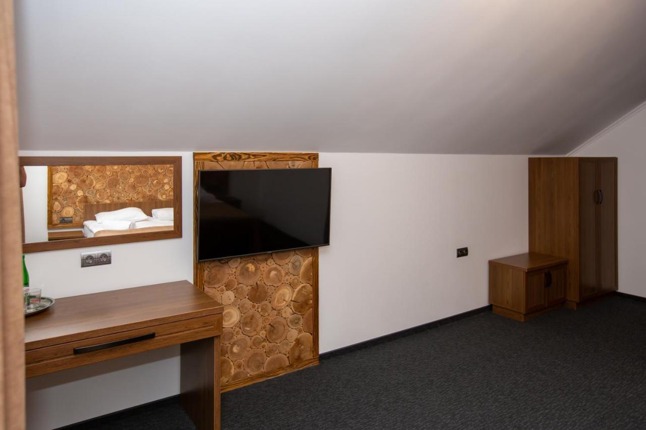 Князів Двір Hotel Bukovel Bagian luar foto