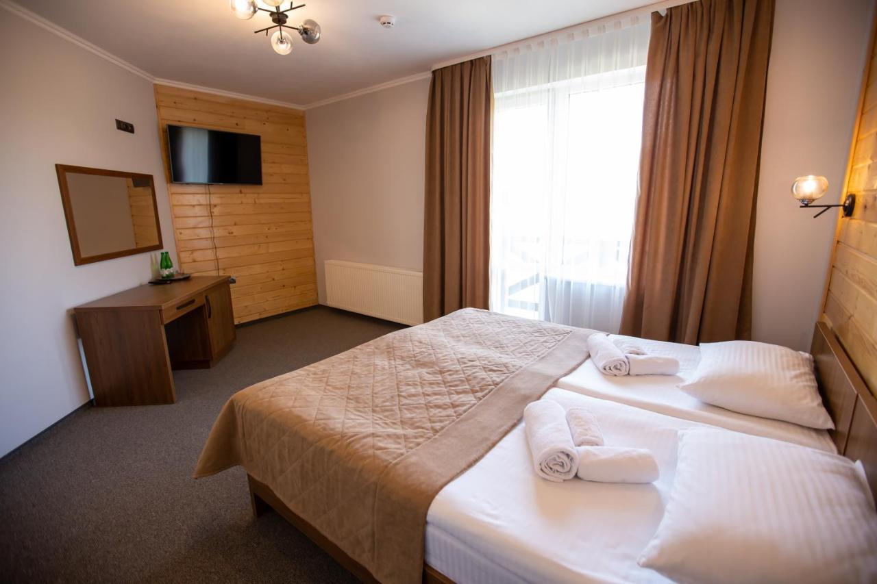 Князів Двір Hotel Bukovel Bagian luar foto