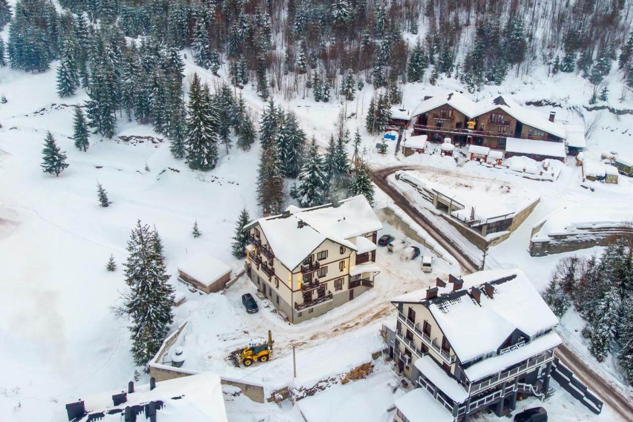 Князів Двір Hotel Bukovel Bagian luar foto
