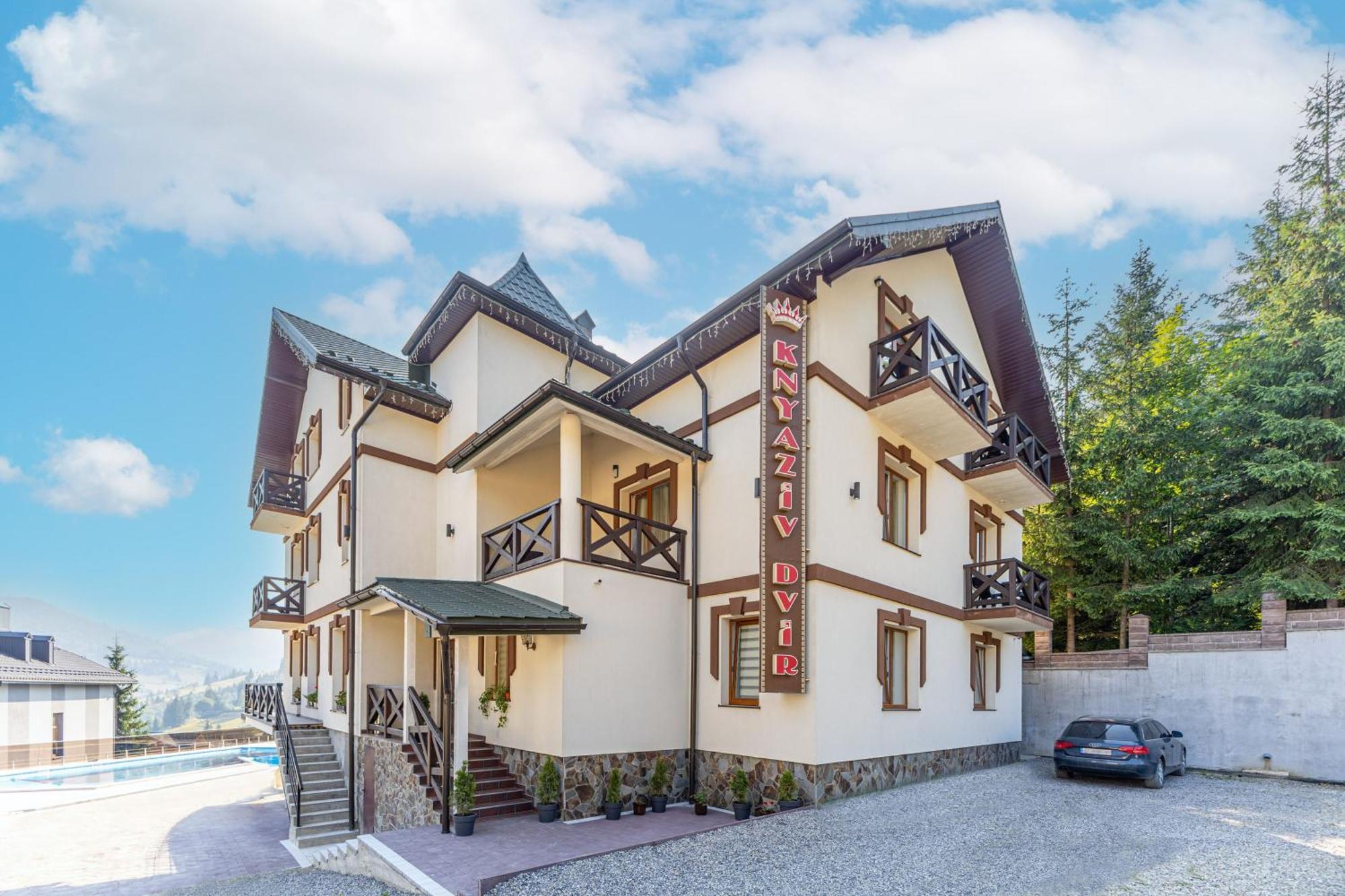 Князів Двір Hotel Bukovel Bagian luar foto